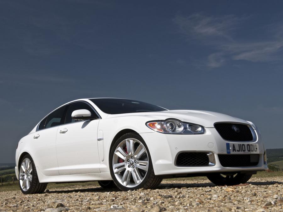  Jaguar XFR 2009 года  (UK) (фото 10 из 22)